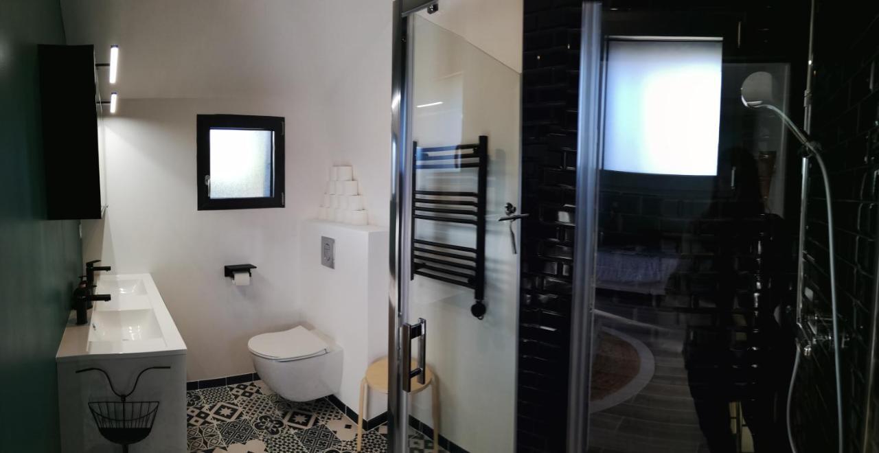 Villa Moya, Dependance Privee Piscine & Spa Шатонёф-сюр-Луар Экстерьер фото