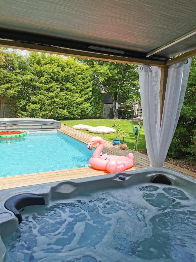 Villa Moya, Dependance Privee Piscine & Spa Шатонёф-сюр-Луар Экстерьер фото