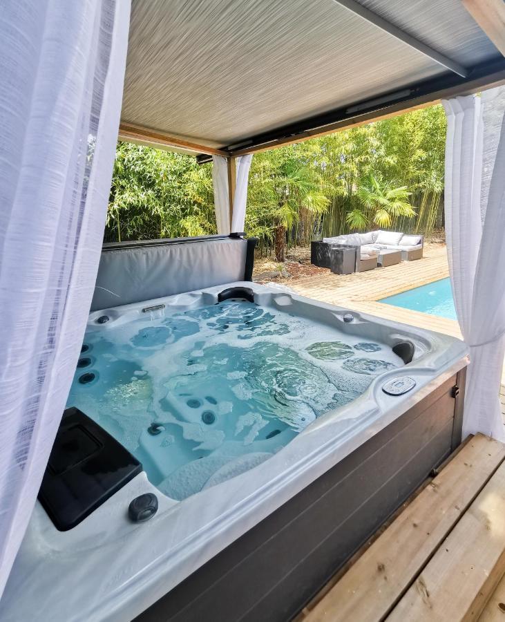 Villa Moya, Dependance Privee Piscine & Spa Шатонёф-сюр-Луар Экстерьер фото